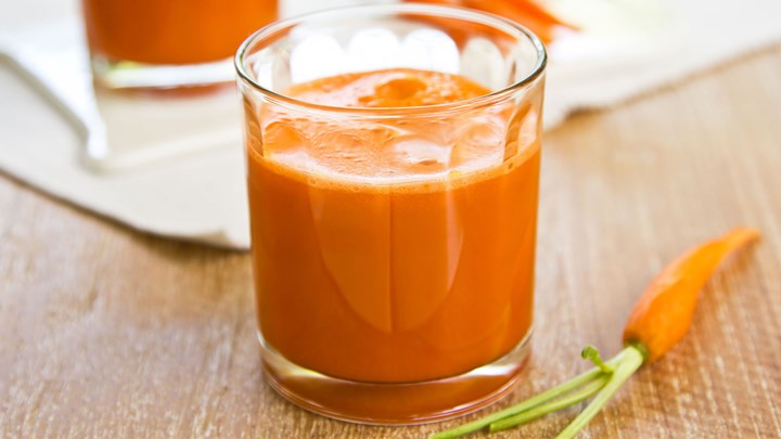 carrot juice in a glass