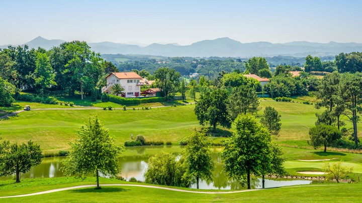 gold course in france