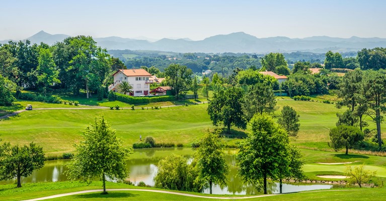 gold course in france
