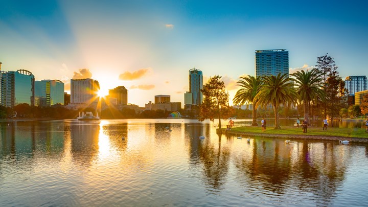 orlando lake and cityscape