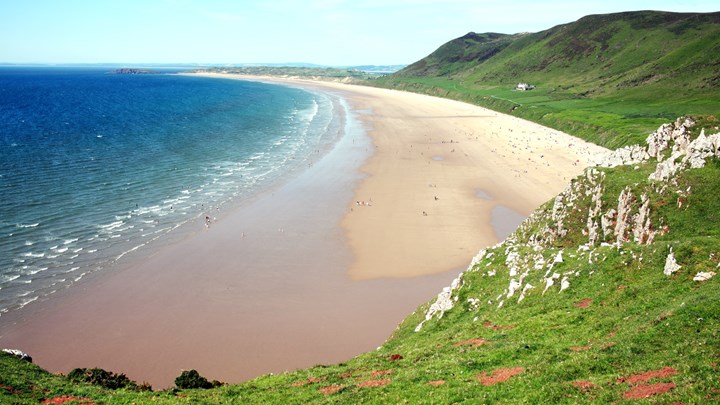 beach of rhossil bay