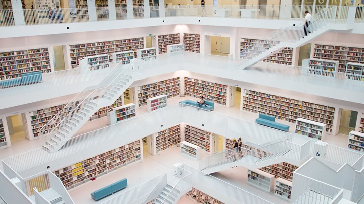 interior of stattgarrt city library
