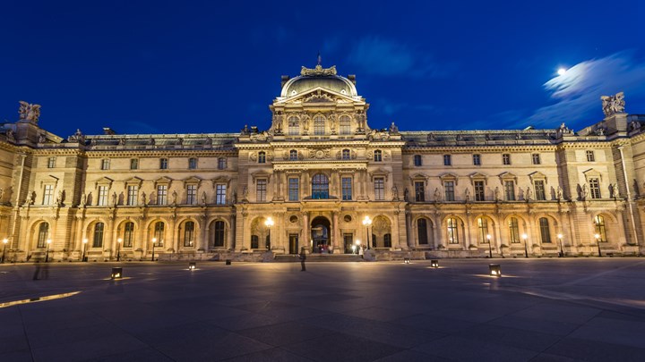 the louvre, paris, at night